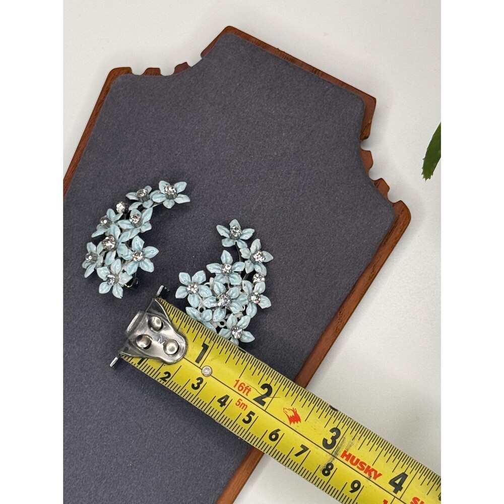 Vintage Coro Blue Enamel Flower Rhinestone Earrings | 1950s Floral Clip Ons - Picture 10 of 10